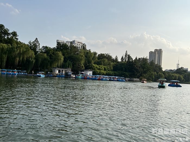 国产黑丝在线，时尚与文化的交融，探寻中国丝袜产业的发展之路亚洲尺码和欧洲尺码专线