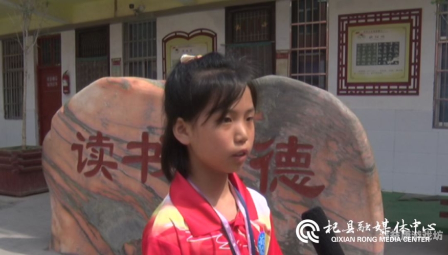 四川小学生独自完成申小豹墙绘，展现惊人艺术天赋