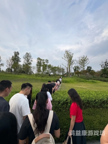 五月天演唱会门票一票难求，粉丝呼吁增加场次