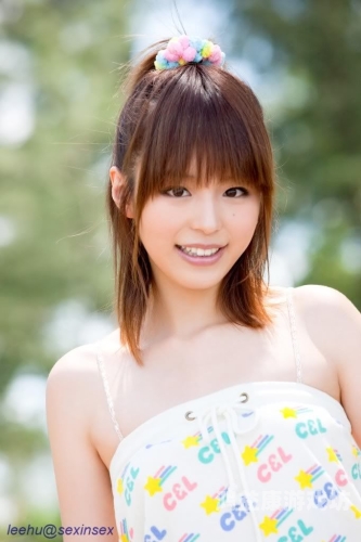 五月婷婷激情六月，夏日激情与成长的完美交汇