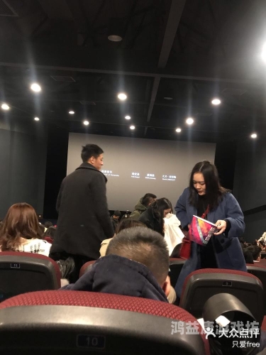 探索亚洲日韩精品一二三区，文化、旅游与购物的完美结合
