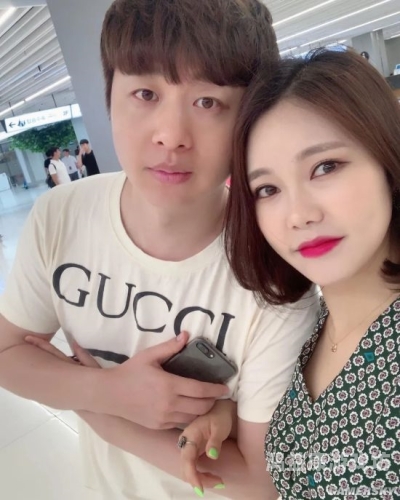 揭秘人妻系列韩国视频背后的社会现象与法律问题人妻16b