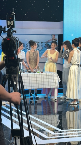 2020久久精品影院，回顾与展望，探索影视娱乐新趋势