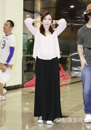 日韩AV女优分区解析，一区、二区、三区的区别与特点一区二区au