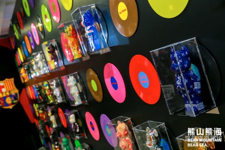 国产与欧洲精品亚洲午夜拍摄，艺术与市场的交融