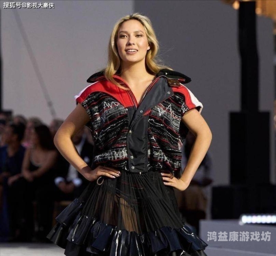 亚洲欧美在线观看女女亚洲欧美在线观看女女，文化差异与审美趋势的碰撞