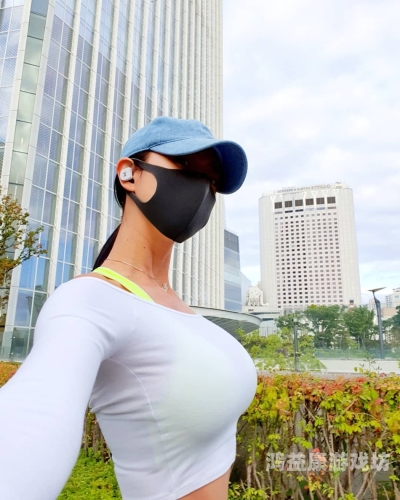 亚洲美女自拍一区亚洲美女自拍一区，探索自拍文化背后的社会现象与审美趋势