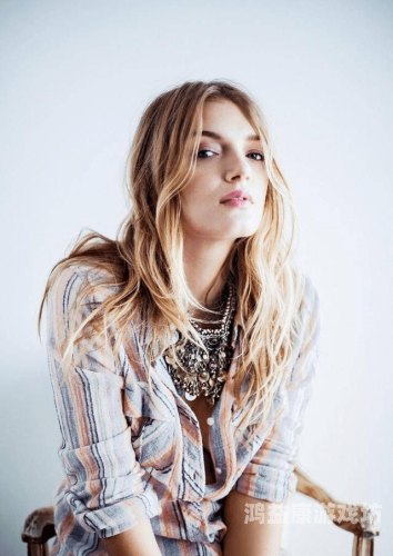 丰满白嫩尤物一区二区，揭秘水蜜桃在线播放与美丽的秘密