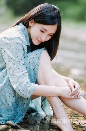 亚洲人成伊人成综合网中文强亚洲人成伊人成综合网中文强势崛起，文化融合与数字时代的交汇点