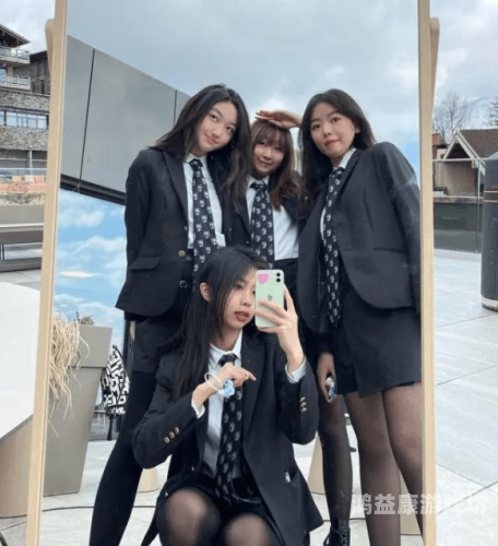 制服丝袜长腿无码专区，时尚与魅力的完美结合