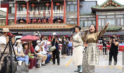 青青草原伊人久久久，探寻草原文化与现代情感的完美融合青青草原伊人久久久久app