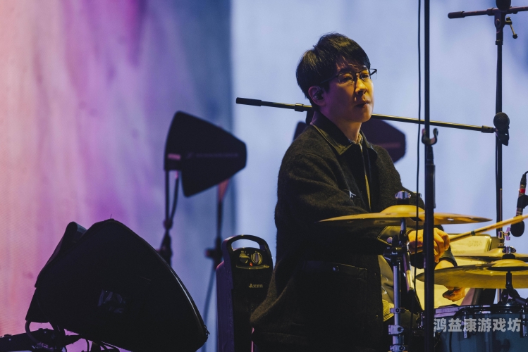 五月天久久亚洲图片五月天久久亚洲图片，一场视觉与音乐的双重盛宴