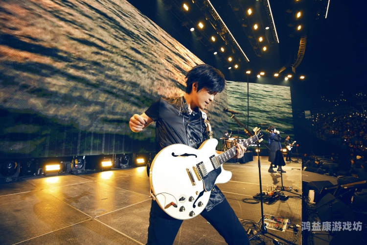 五月天 在线 亚洲五月天在线亚洲巡演，音乐与梦想的碰撞，粉丝的狂欢盛宴