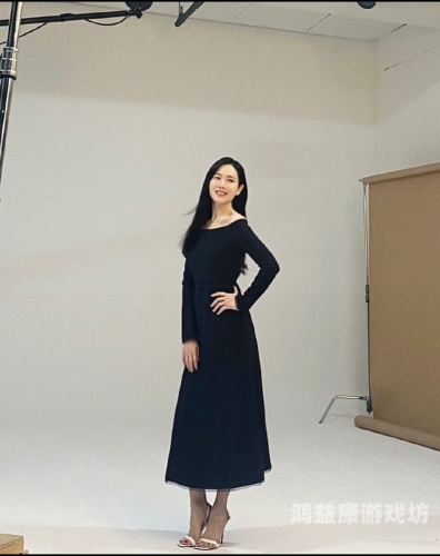 丰满少妇人妻的生活与情感世界，久久久久久的背后故事久久人名