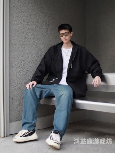 探索先锋资源，国产男性时尚与色彩搭配的新趋势