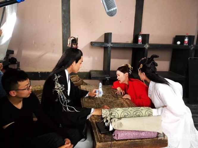 揭秘国产影视剧中的日日摸夜夜添现象，无码时代的文化冲击与观众反应