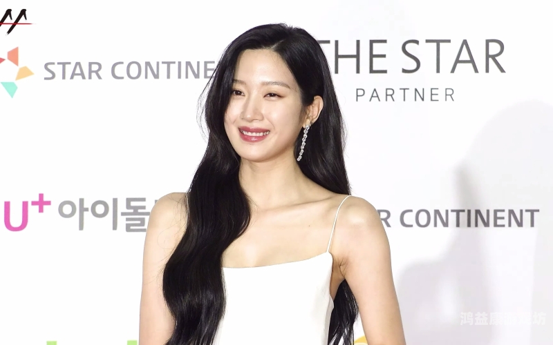 2021国产亚洲精品无码专区2021国产亚洲精品无码专区，现象、争议与未来展望