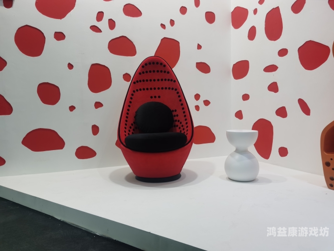 欧美疯狂性受xxxxx喷水欧美文化中的性解放与喷水艺术，一场视觉与思想的碰撞