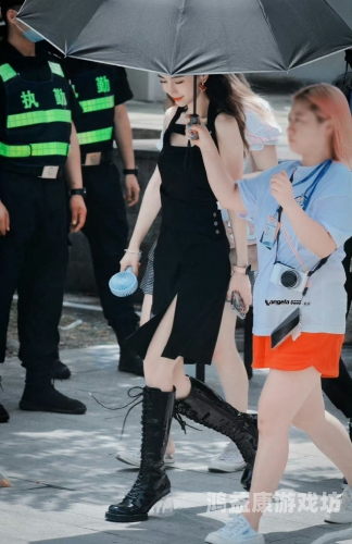 熟妇人妻一区二区三区四区女性成长四阶段，从青春绽放人到成熟优雅的蜕变之旅