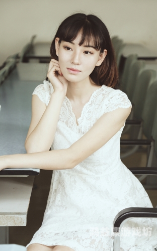 伊人精品成人久久综合伊人精品，成人久久综合平台角色设定与新闻资讯