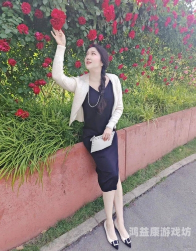 日本熟妇直喷水日本熟妇直喷水，时尚与性感的交织