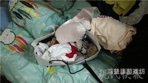 亚洲自偷自偷图片在线亚洲偷图热潮，在线图片偷盗现象的揭秘