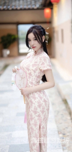 白丝情趣护士▌樱狸子▌自慰白丝情趣护士与樱狸子自慰的神秘故事